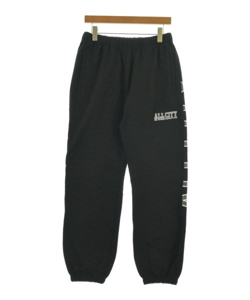 BLACK EYE PATCH 運動