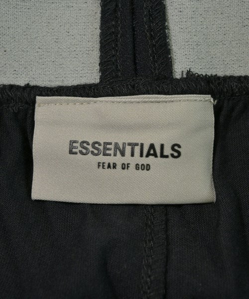 Fear of God ESSENTIALS 短褲