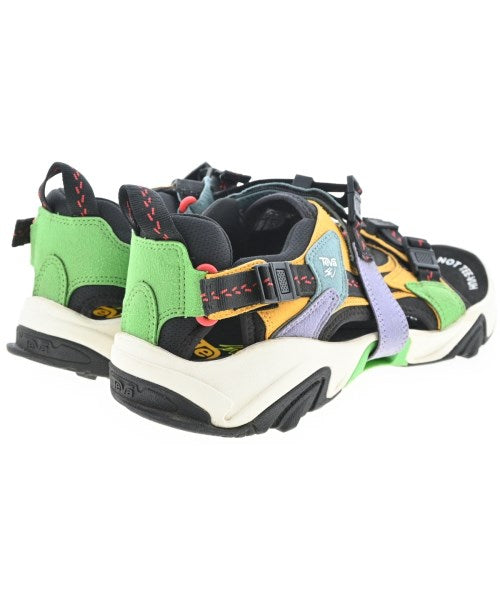 Teva 涼鞋