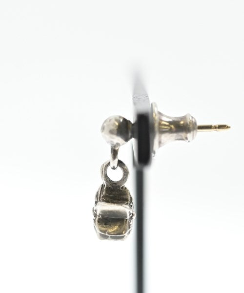 CHROME HEARTS 耳飾