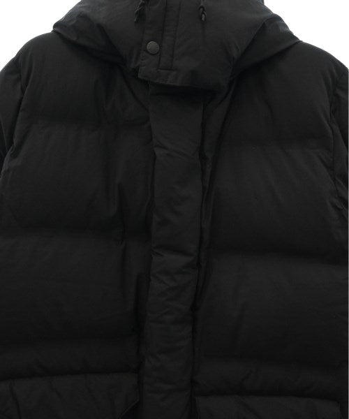 THE NORTH FACE 羽絨夾克/背心