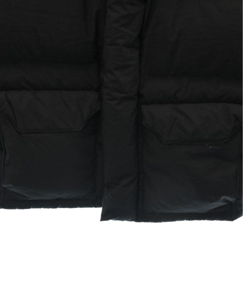 THE NORTH FACE 羽絨夾克/背心