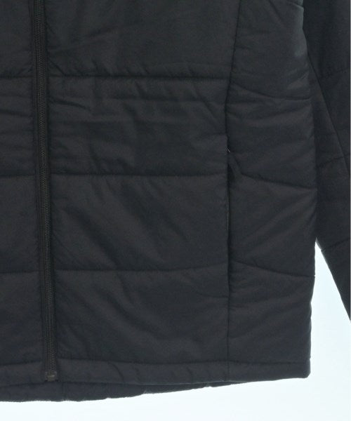 THE NORTH FACE 羽絨夾克/背心