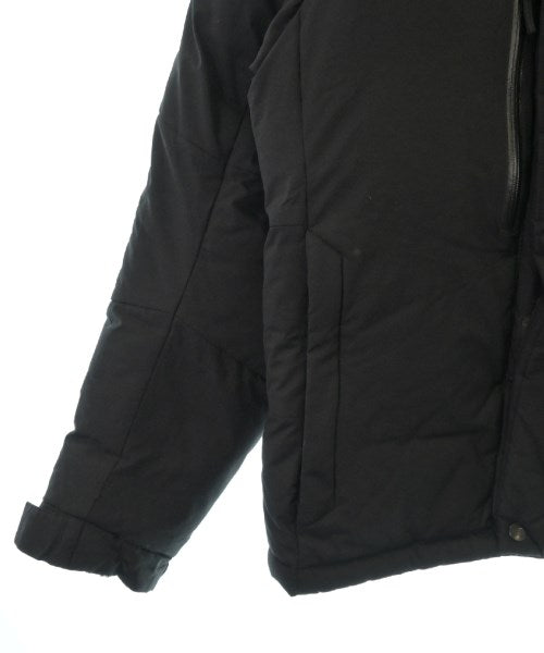 THE NORTH FACE 羽絨夾克/背心