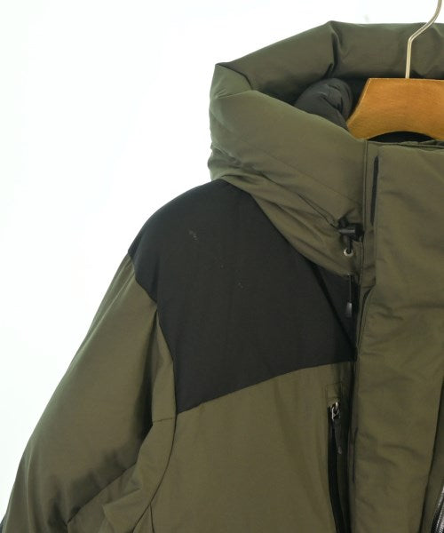 THE NORTH FACE 羽絨夾克/背心