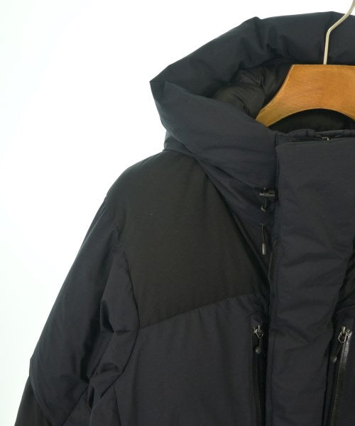 THE NORTH FACE 羽絨夾克/背心