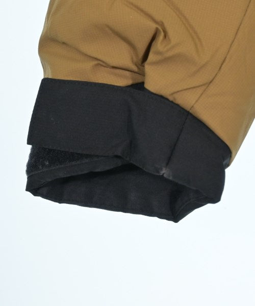 THE NORTH FACE 羽絨夾克/背心