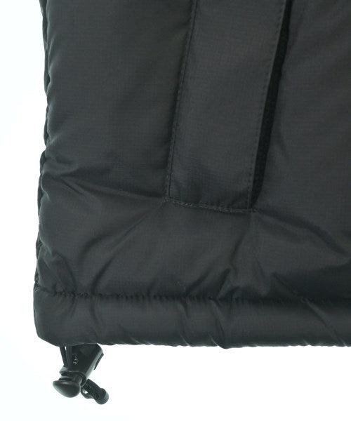 THE NORTH FACE 羽絨夾克/背心