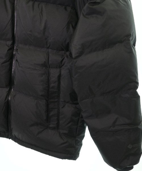 THE NORTH FACE 羽絨夾克/背心