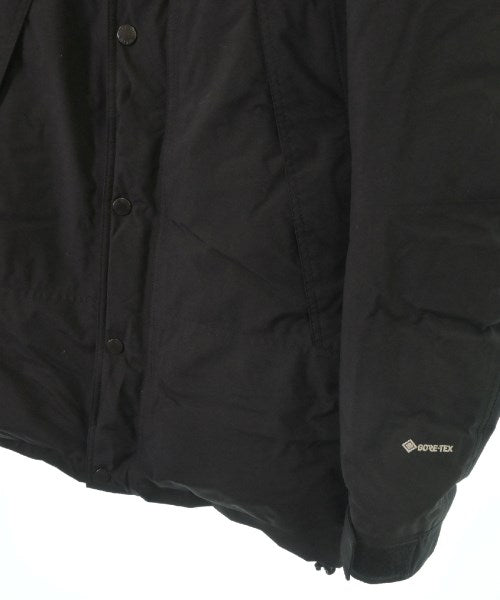 THE NORTH FACE 羽絨夾克/背心