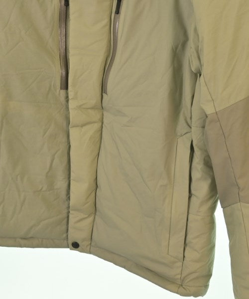 THE NORTH FACE 羽絨夾克/背心