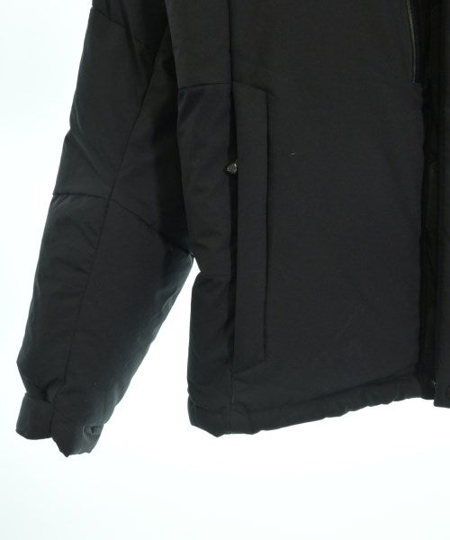 THE NORTH FACE 羽絨夾克/背心