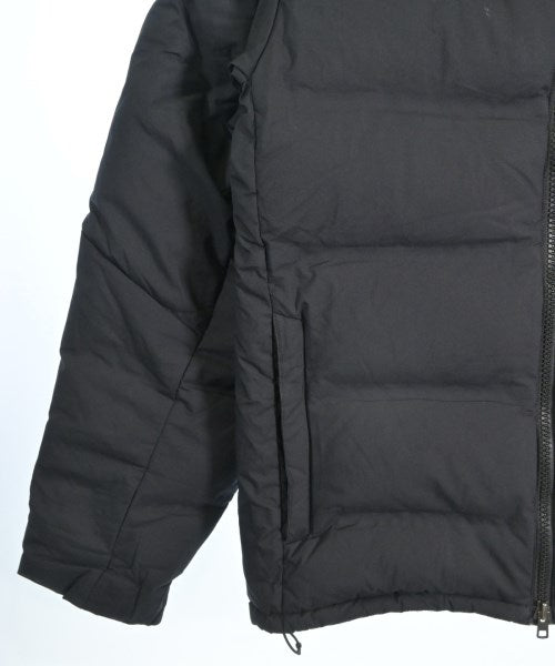 THE NORTH FACE 羽絨夾克/背心