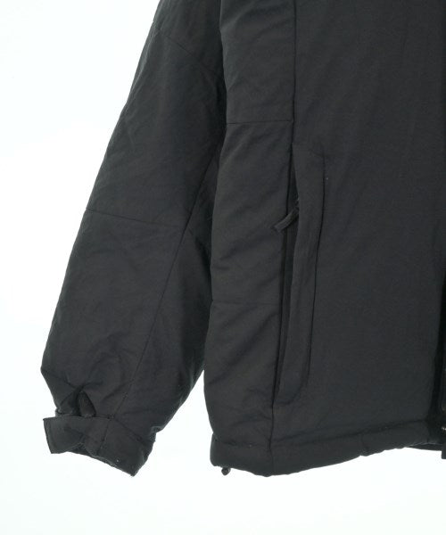 THE NORTH FACE 羽絨夾克/背心