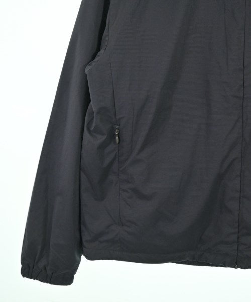 THE NORTH FACE 羽絨夾克/背心