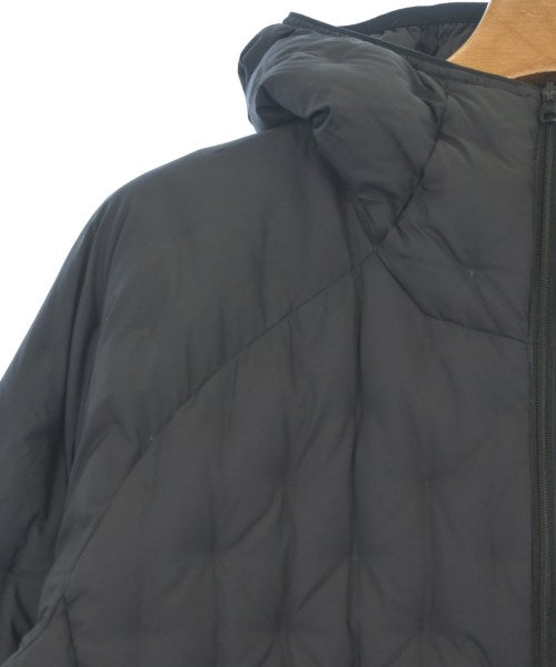 THE NORTH FACE 羽絨夾克/背心