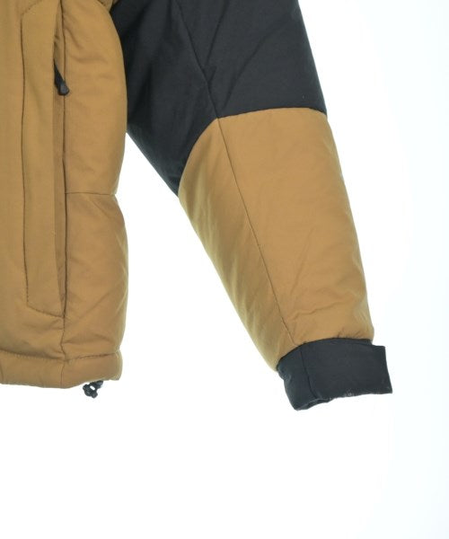 THE NORTH FACE 羽絨夾克/背心