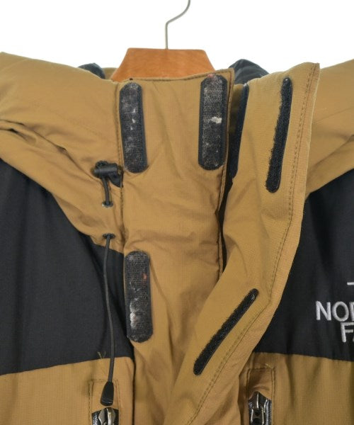 THE NORTH FACE 羽絨夾克/背心