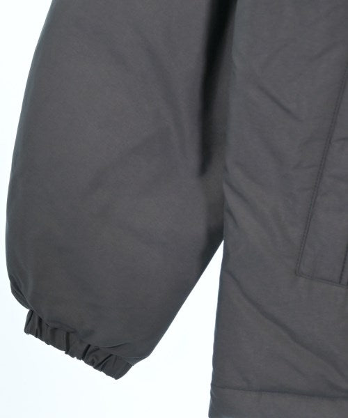 THE NORTH FACE 羽絨夾克/背心