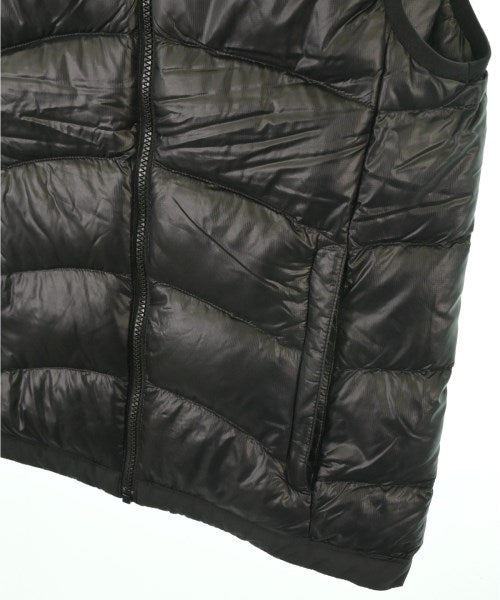 THE NORTH FACE 羽絨夾克/背心