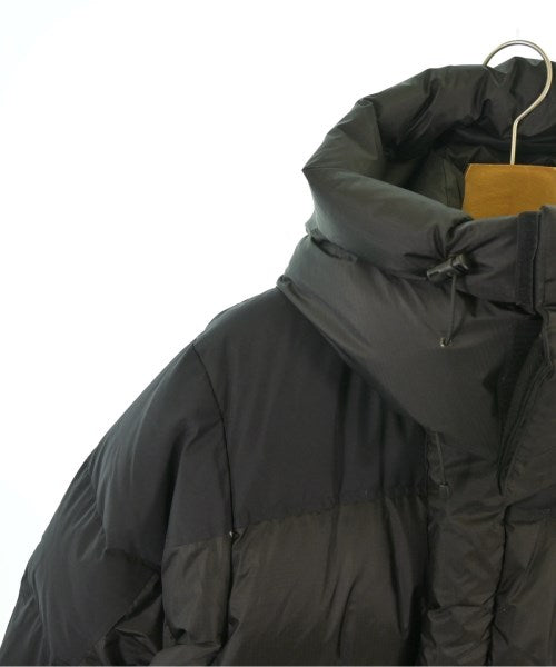 THE NORTH FACE 羽絨夾克/背心