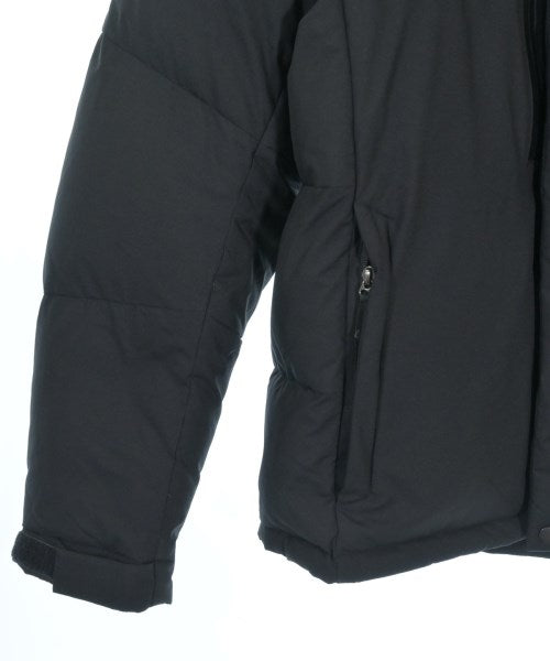 THE NORTH FACE 羽絨夾克/背心