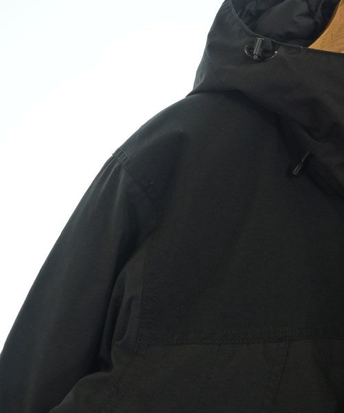 THE NORTH FACE 羽絨夾克/背心