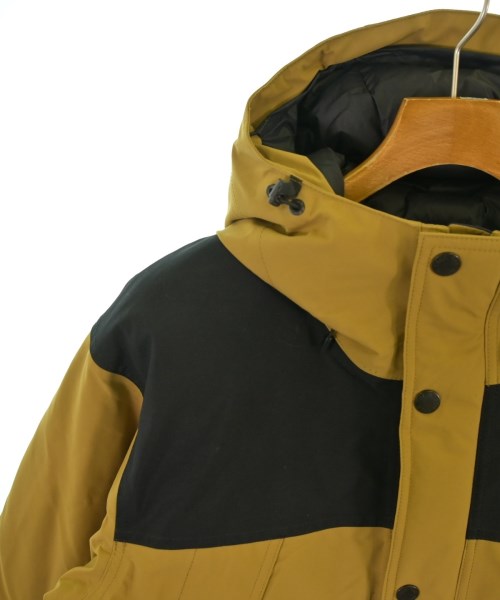THE NORTH FACE 羽絨夾克/背心