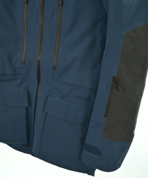 THE NORTH FACE 山系外套