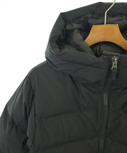 THE NORTH FACE 羽絨夾克/背心