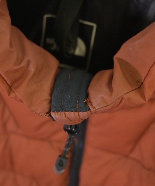 THE NORTH FACE 羽絨夾克/背心