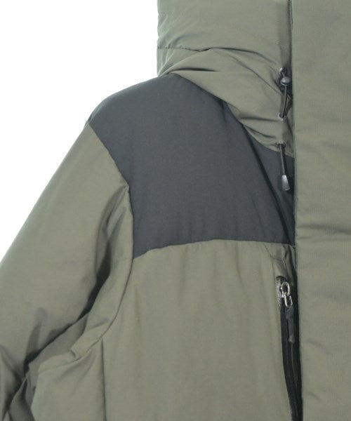 THE NORTH FACE 羽絨夾克/背心