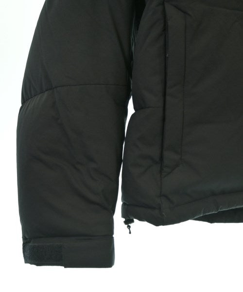 THE NORTH FACE 羽絨夾克/背心