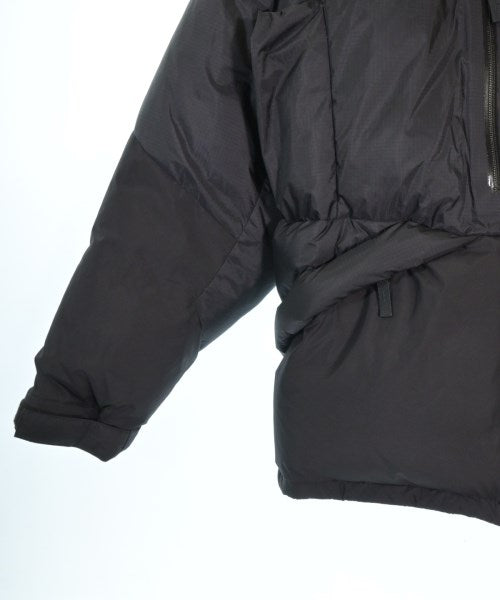 THE NORTH FACE 羽絨夾克/背心