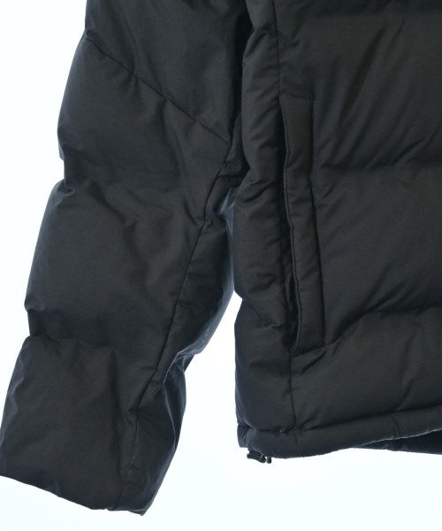 THE NORTH FACE 羽絨夾克/背心