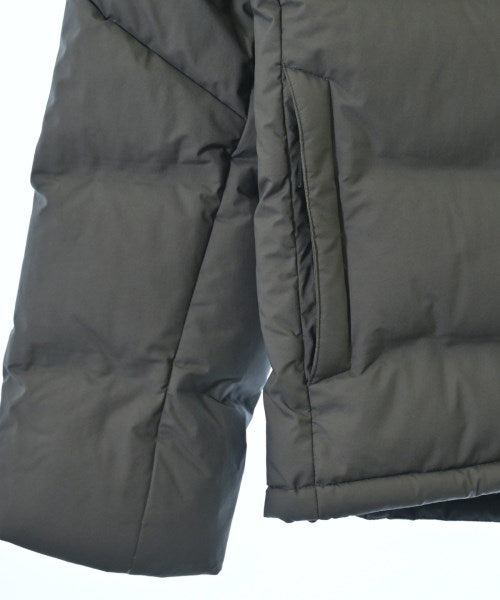 THE NORTH FACE 羽絨夾克/背心