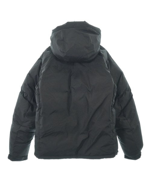THE NORTH FACE 羽絨夾克/背心