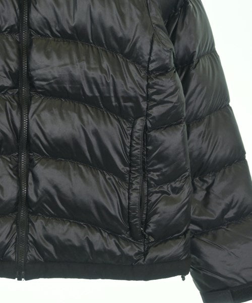 THE NORTH FACE 羽絨夾克/背心