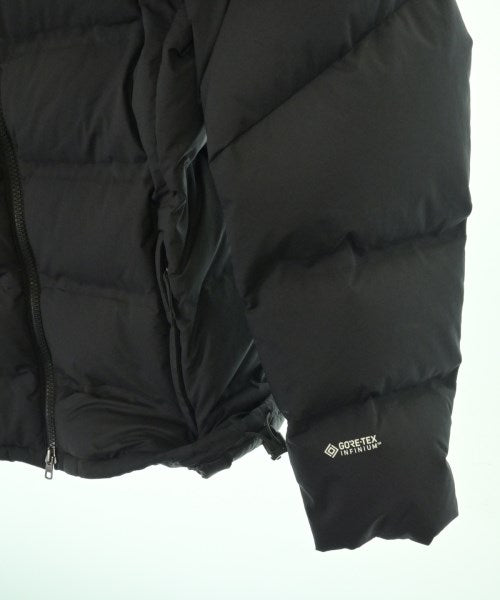 THE NORTH FACE 羽絨夾克/背心