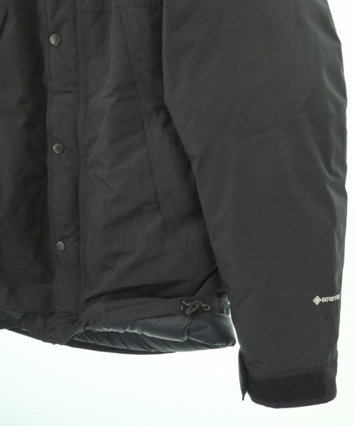 THE NORTH FACE 羽絨夾克/背心