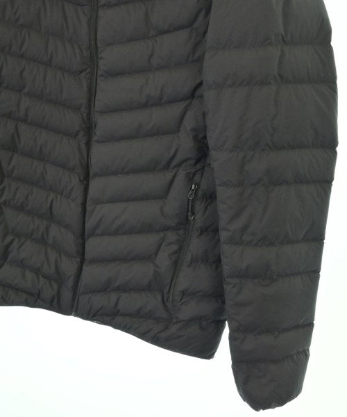 THE NORTH FACE 羽絨夾克/背心