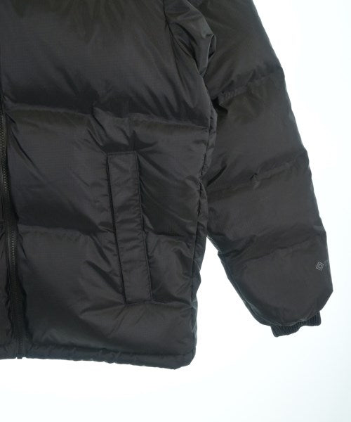 THE NORTH FACE 羽絨夾克/背心