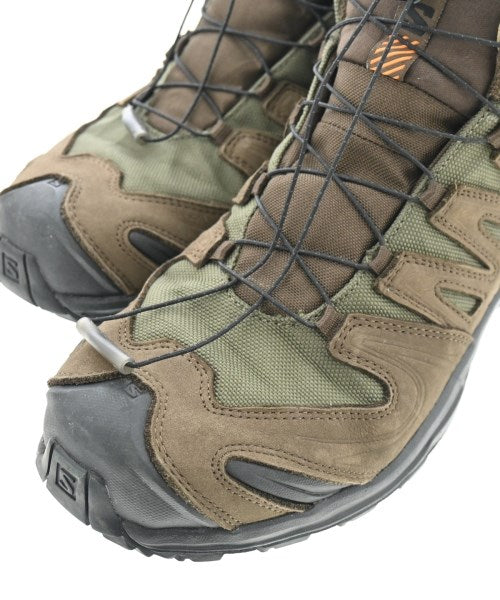 Salomon 運動鞋