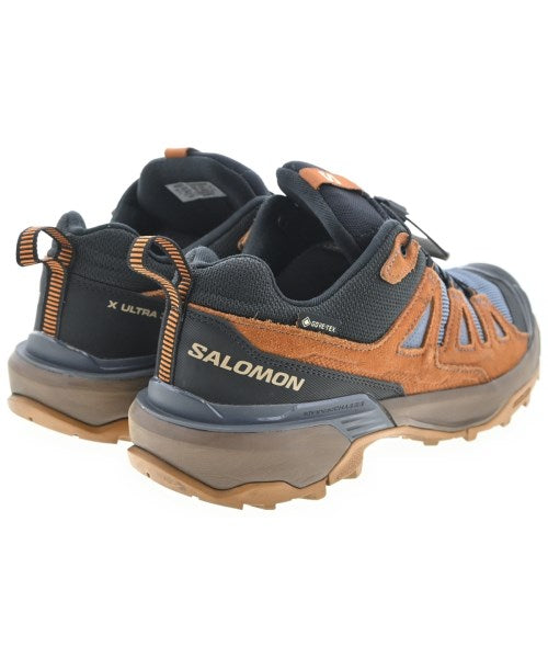 Salomon 運動鞋