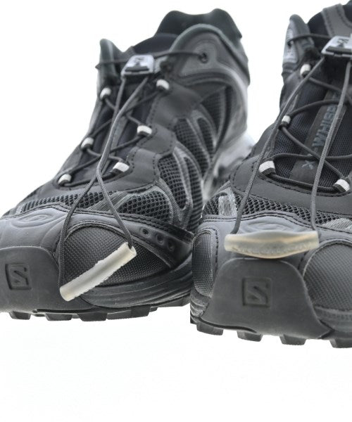 Salomon 運動鞋