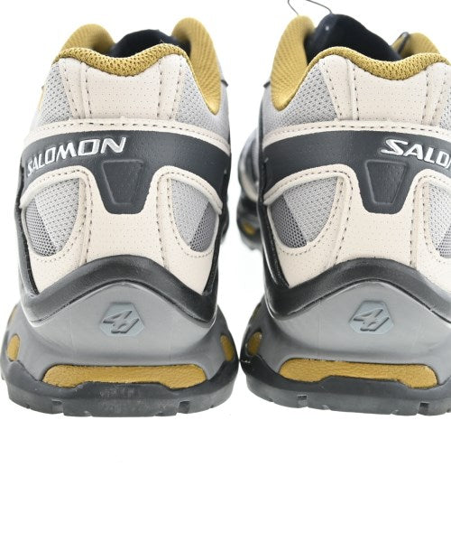 Salomon 運動鞋