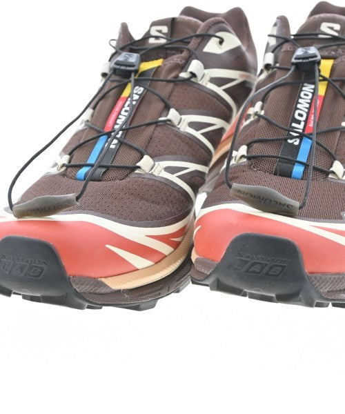 Salomon 運動鞋