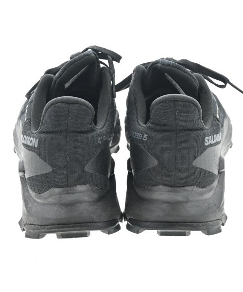 Salomon 運動鞋