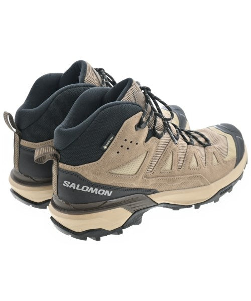 Salomon 運動鞋