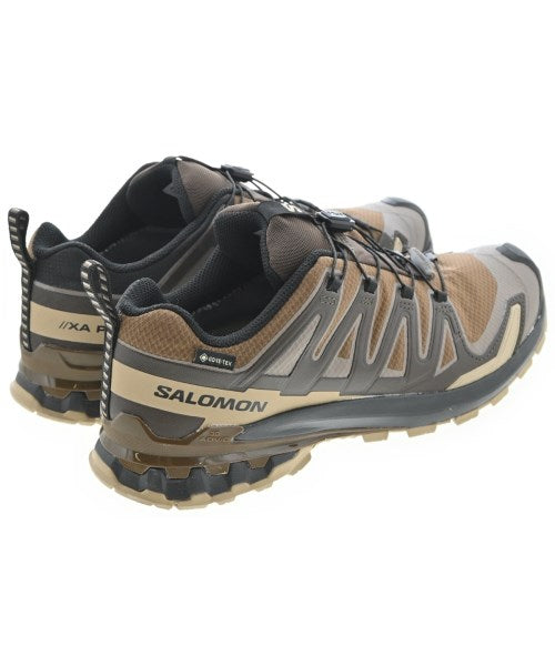 Salomon 運動鞋